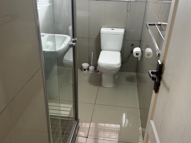 5 Bedroom Property for Sale in Table View Western Cape